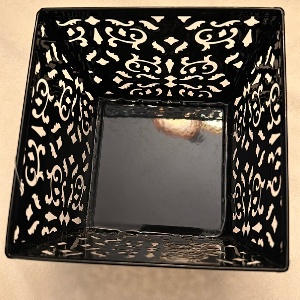 ⭐️Neat life Brocade metal baskets XS black B118